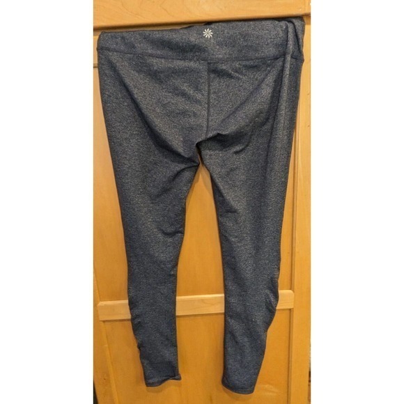 Athleta‎ Gray women size medium 32-38X32 medium weight leggings - Picture 2 of 4